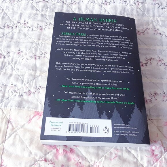 Mate / Ali Hazelwood Book - Picture 2 of 5